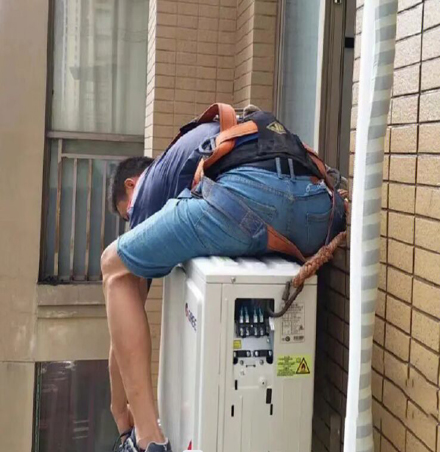 北塔空调移机